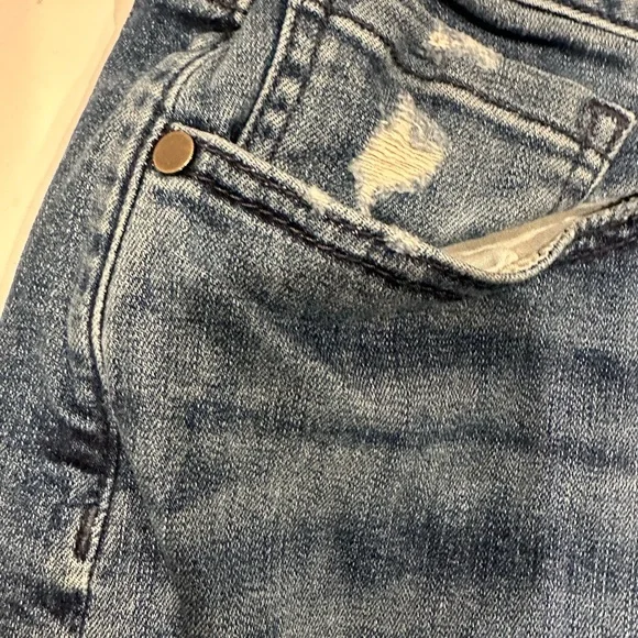 Lane Bryant Women's Distressed Blue‎ Cropped Jeans - Picture 6 of 7